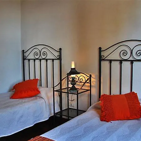 Chalet Casa Rural Tres Pinos Chalet